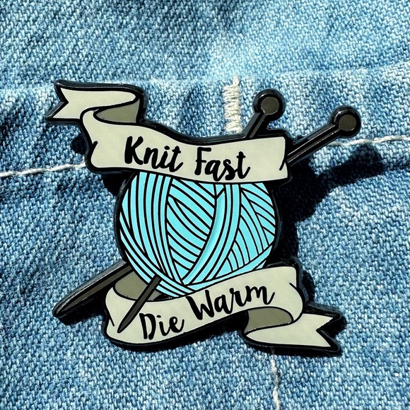 Knit Fast Enamel Pin - Picture 3 of 5